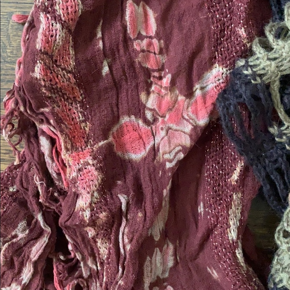Scarf bundle - Picture 2 of 4